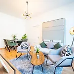 Bezaubernde Altbauwohnung Im Herzen Von Magdeburg